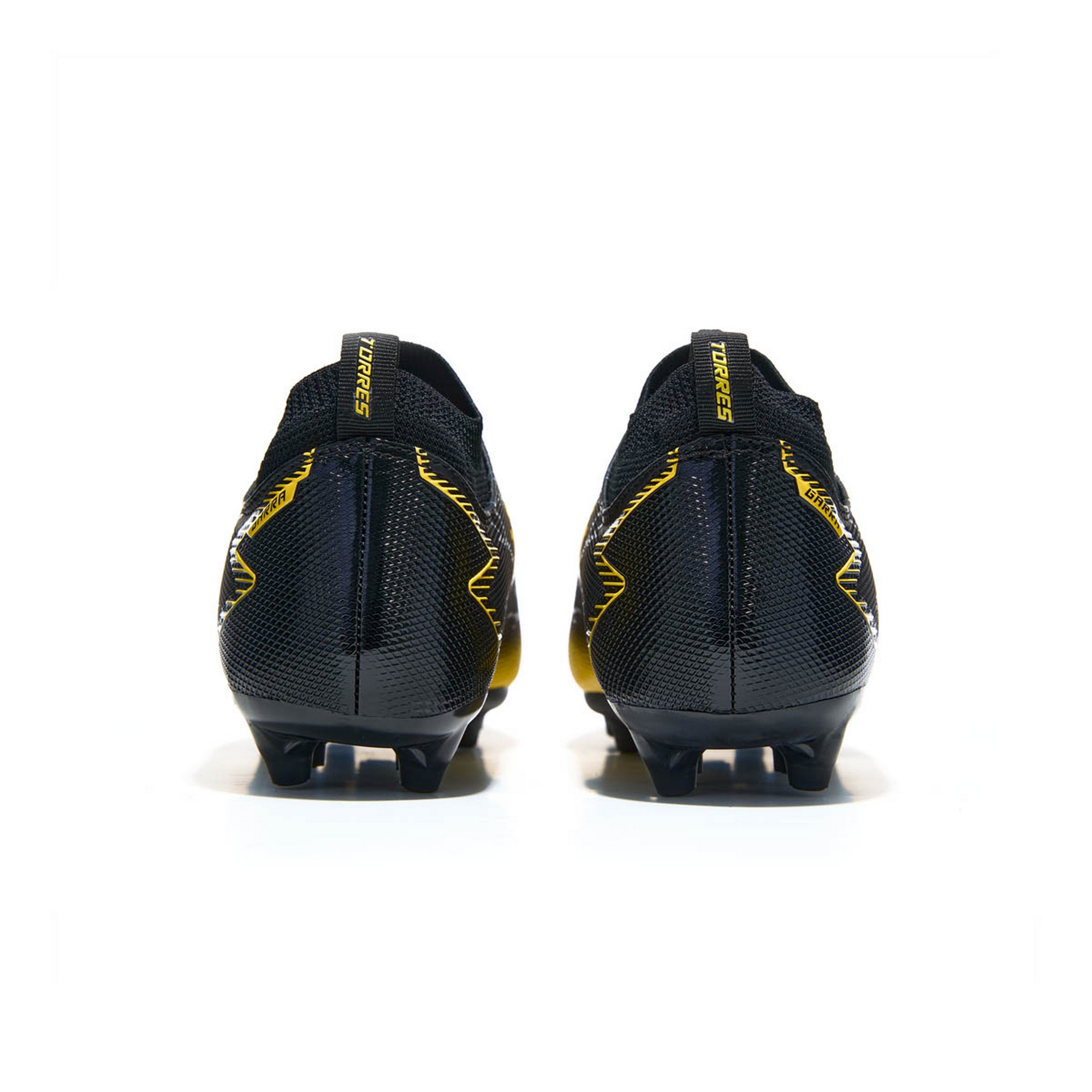 Бутсы футбольные Torres GARRA TS35824180  с носком, черный 2000_2000