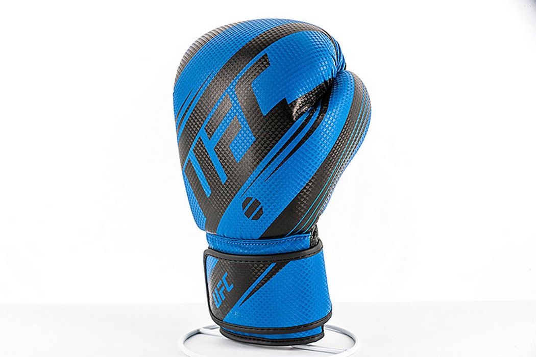 Боксерские перчатки UFC PRO Performance Rush Blue,14oz 1050_700